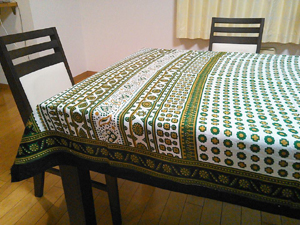 テーブルクロス　布